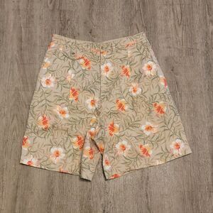 White Stag Pleated High Rise Shorts ~ Sz 8 ~ Light Brown ~ Floral ~ 7.5" Inseam
